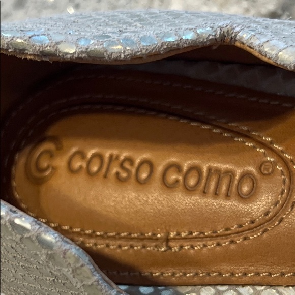Corso Como Corso Como Gold and Silver Ballet Flats & Loafers Size 6.5 - Picture 2 of 6